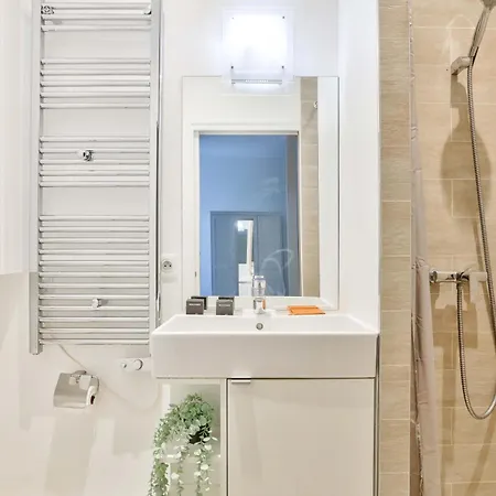 New & Design In The Heart Of Le Marais 아파트 *
