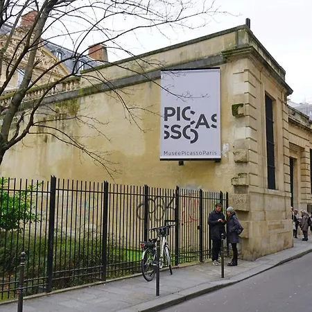New & Design In The Heart Of Le Marais Lejlighed