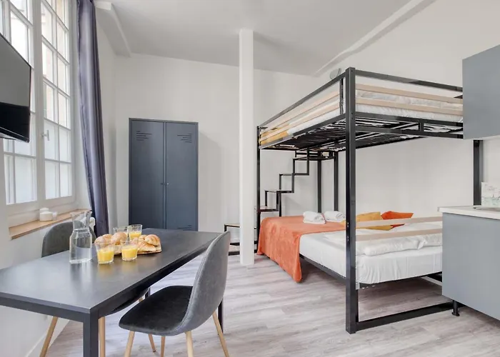 New & Design In The Heart Of Le Marais