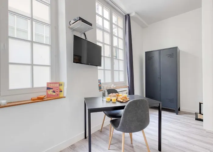 New & Design In The Heart Of Le Marais Appartamento *